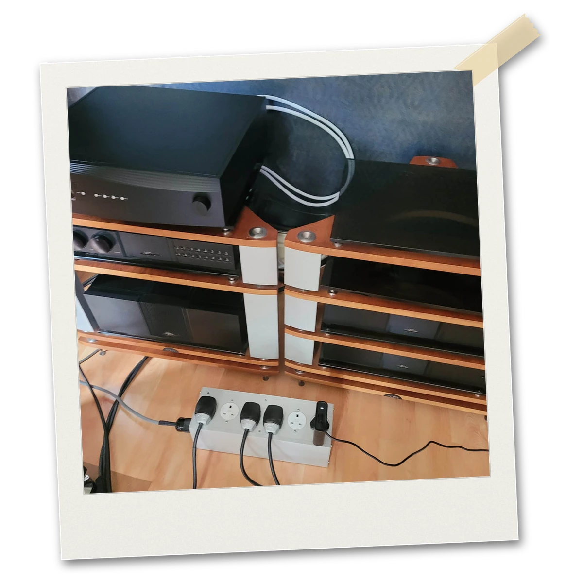 Burson Soloist 3X GT with Audeze LCD-5