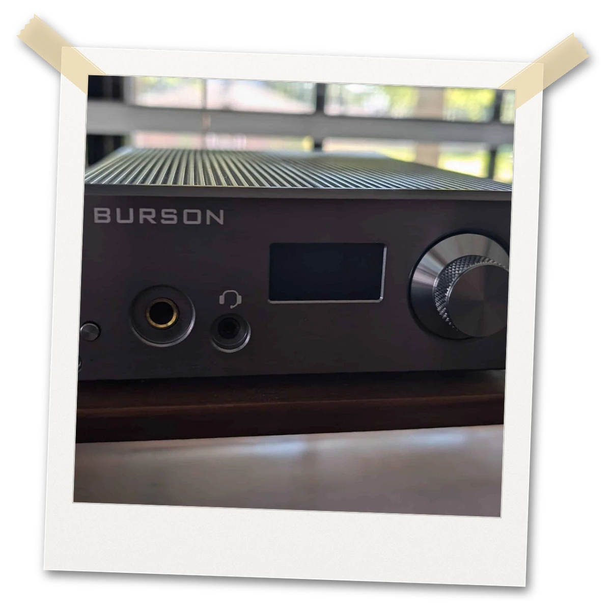 Michael Burson Playmate 2 with beyerdynamic MMX 300