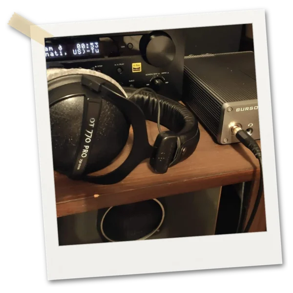 Oleg Burson Funk with Heco Victa Prime 202 and Piega TMicro 40 AMT