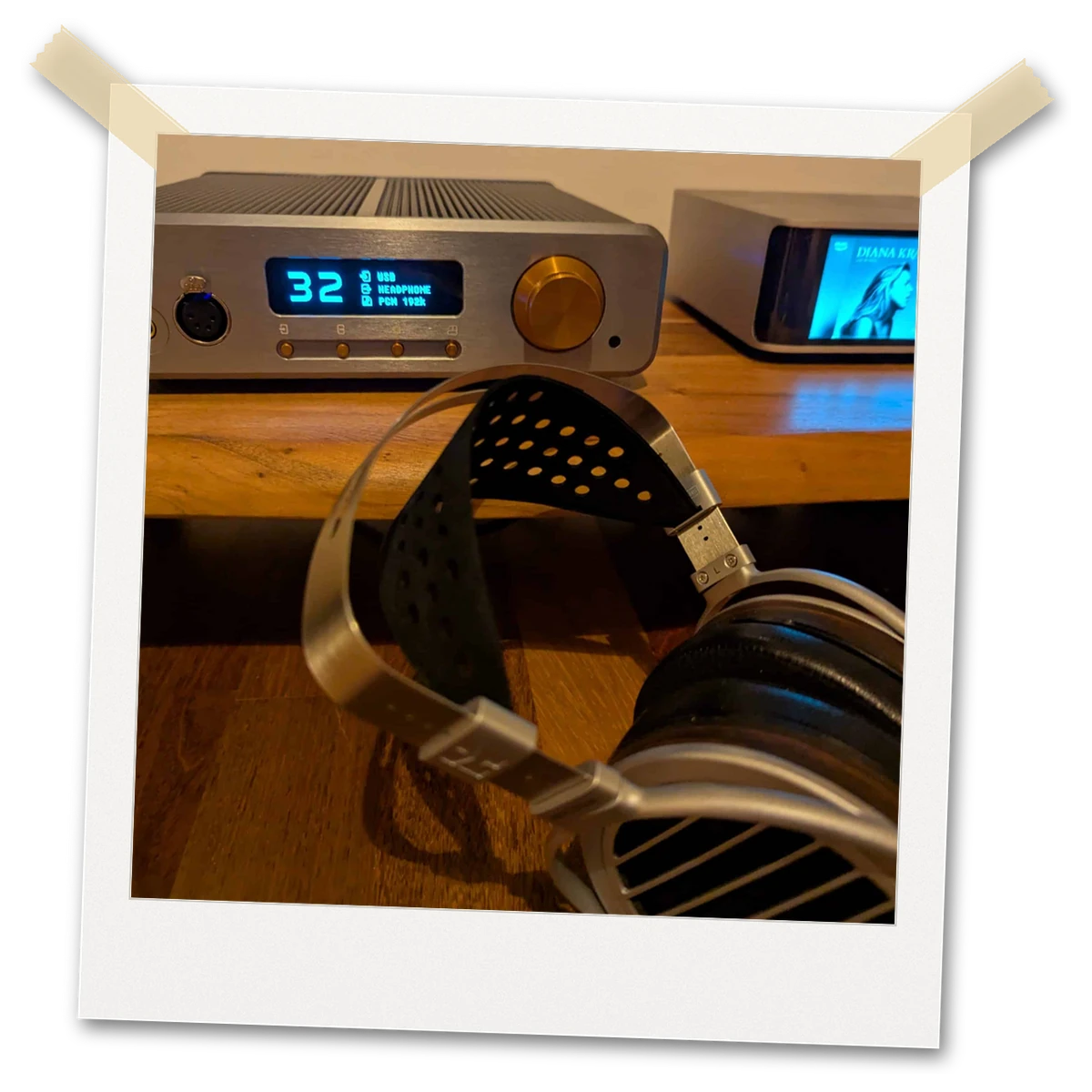 Dominik Burson Conductor GT4 with HiFiMAN HE1000se